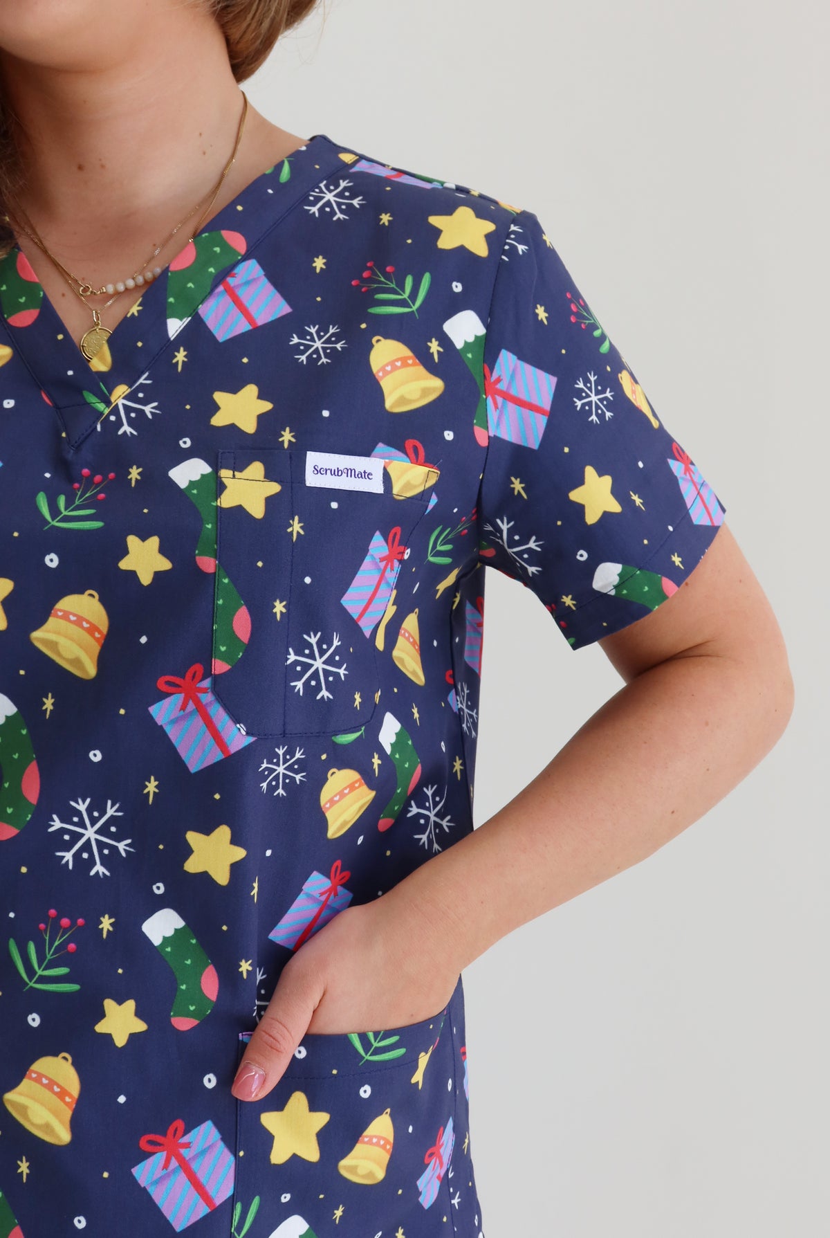 Jingle Jolly Nursing Scrubset