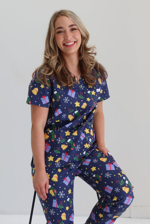 Jingle Jolly Nursing Scrubset